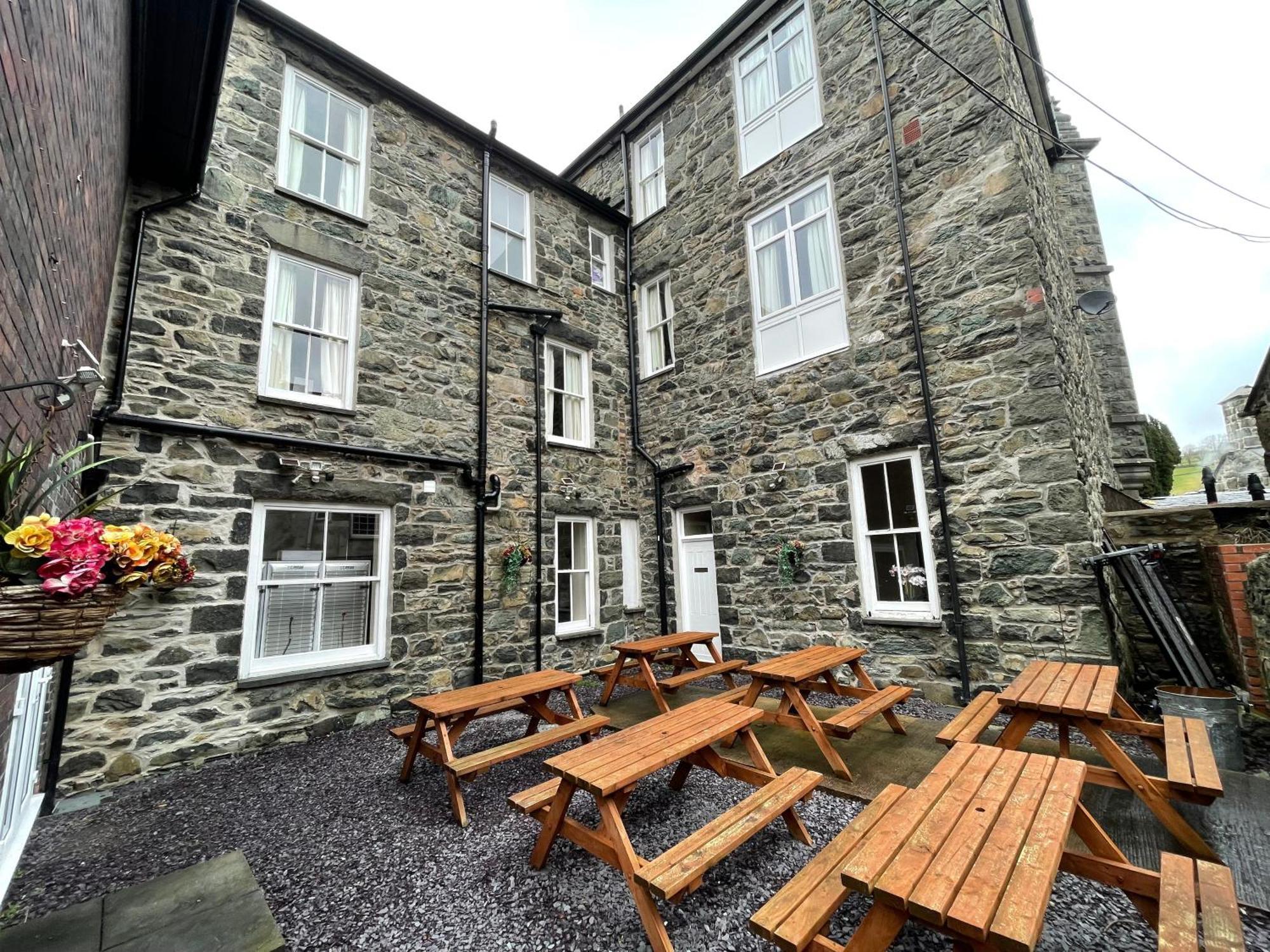 The Lombard Vila Dolgellau Exterior foto
